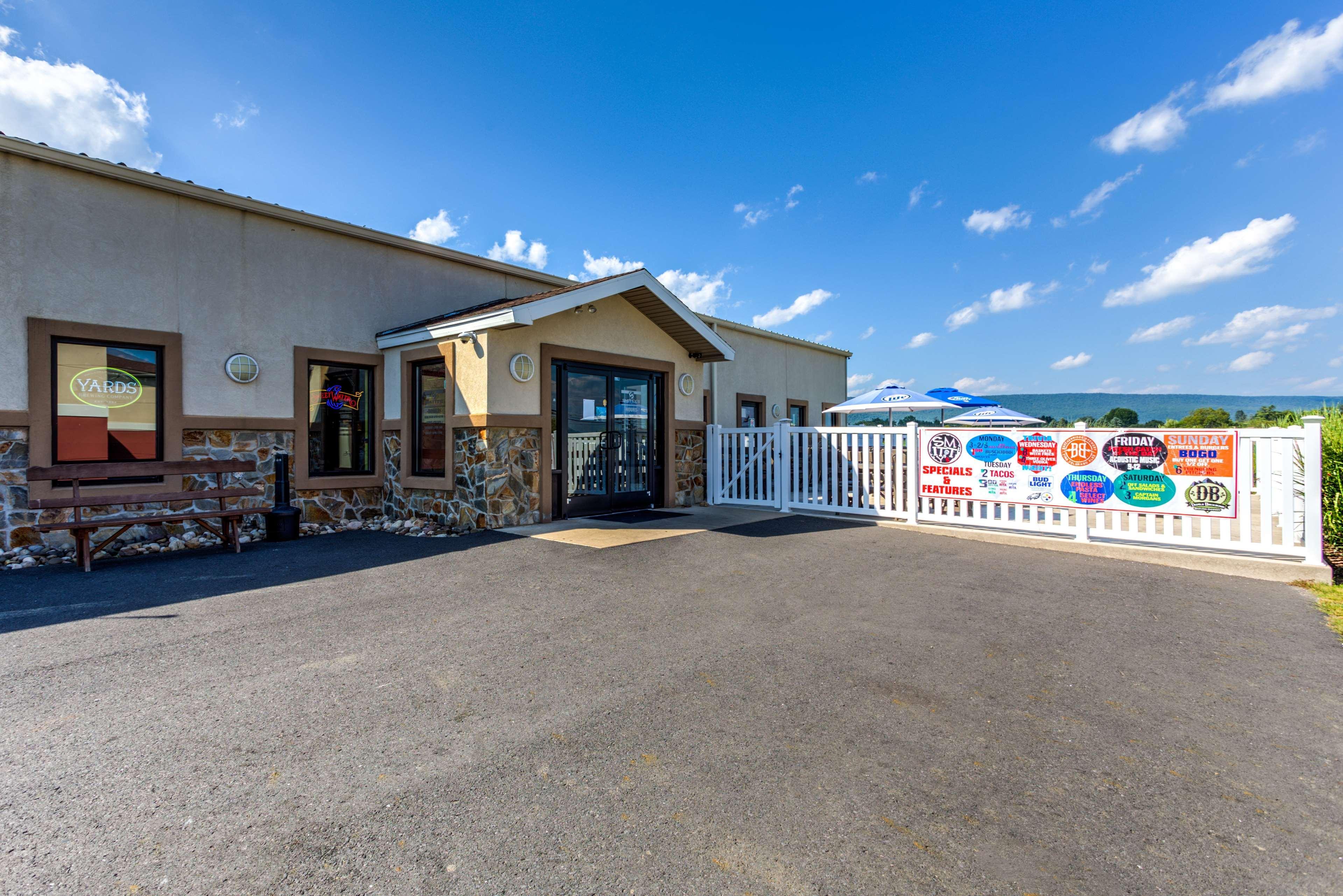 Best Western Nittany Inn Milroy Exterior photo