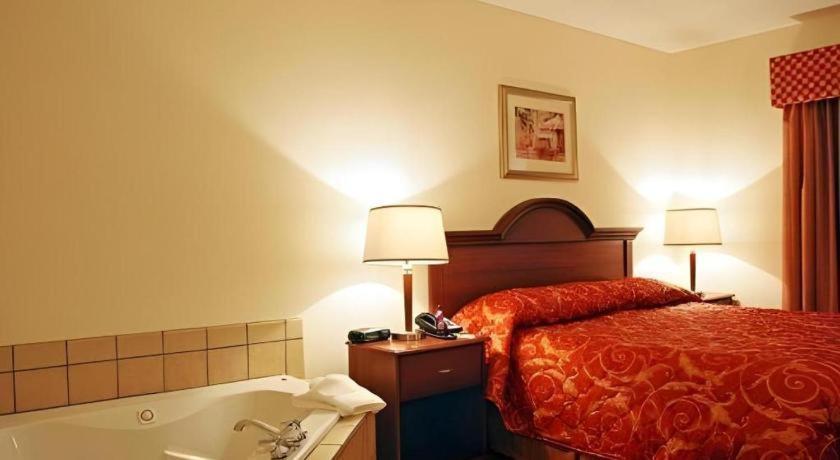 Best Western Nittany Inn Milroy Exterior photo